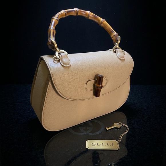 Gucci Bamboo 1947 small bag in cream - Picture 9 of 11